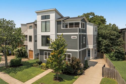 923 13th Ave S, Nashville, TN, 37212-2401 | Card Image