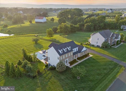 15061 Lynnford Ct, WATERFORD, VA, 20197-1661 | Card Image