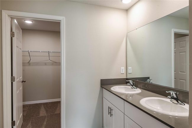 14817 Summer Branch Dr, House other with 4 bedrooms, 2 bathrooms and null parking in LITHIA FL | Image 28