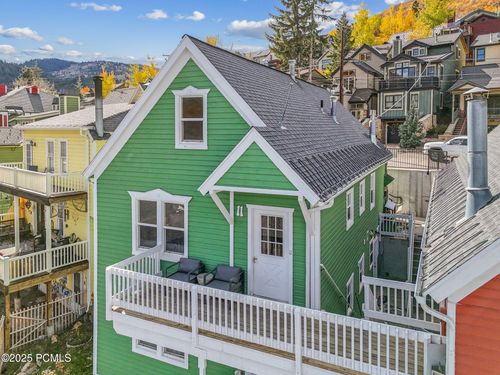 11-236 Woodside Ave, Park City, UT, 84060 | Card Image