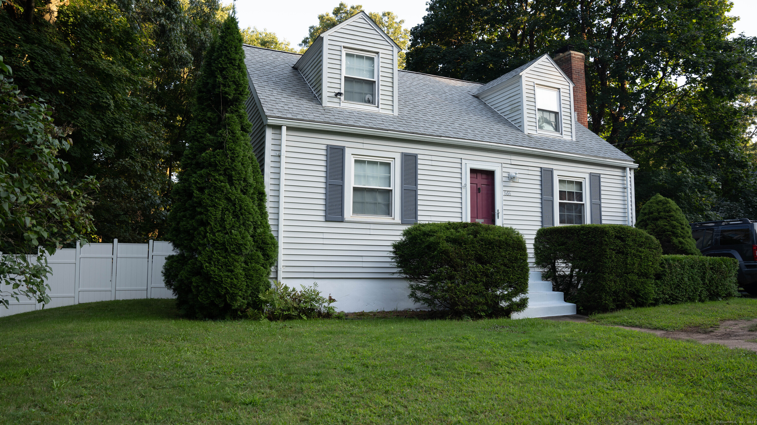 Tolland Tpke, Manchester, CT 06042