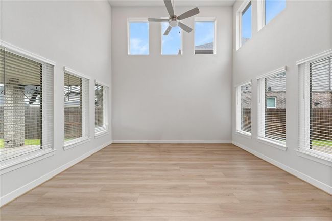 8422 Harrington Grove Trl, House other with 5 bedrooms, 5 bathrooms and 3 parking in Richmond TX | Image 7