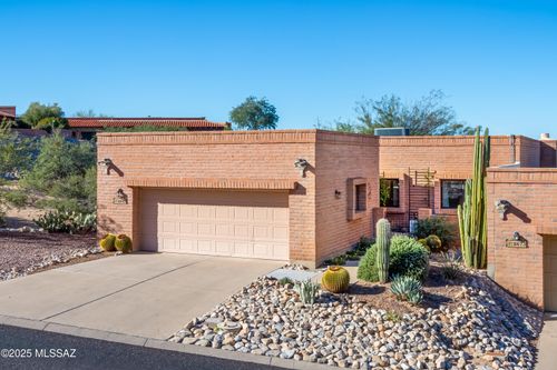 8665 N Coral Ridge Loop, Tucson, AZ, 85704-0909 | Card Image