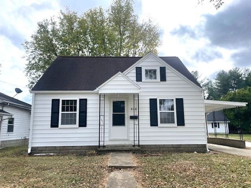 813 E Washington St, Monticello, IL, 61856-2132 | Card Image