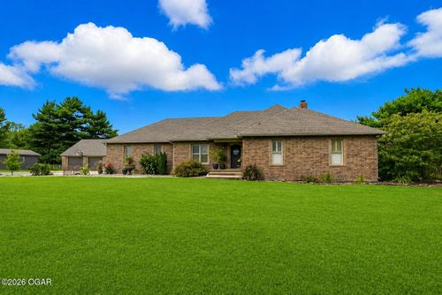 1977 Hammer Ln, Carthage, MO, 64836-7707 | Card Image