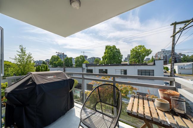 321 - 2008 Pine Street, Condo with 1 bedrooms, 1 bathrooms and 1 parking in Vancouver BC | Image 12