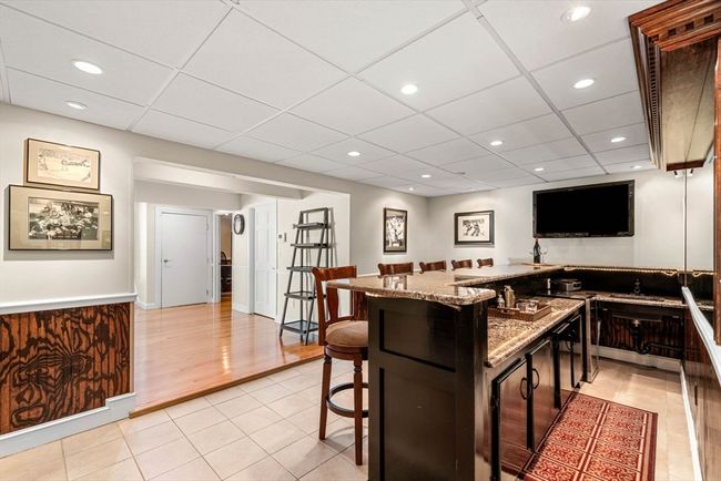 24 Lakeview Ave, House other with 4 bedrooms, 4 bathrooms and 6 parking in Danvers MA | Image 27
