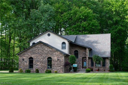 4505 Quaker Ct, Canfield, OH, 44406-9131 | Card Image