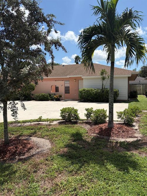 1303 Hempstead St, Wellington, FL, 33414-5864 | Card Image