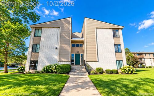313-31993 W 12 Mile Rd, Farmington Hills, MI, 48334-3638 | Card Image