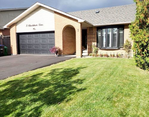 3 Blackthorn Lane, Brampton, ON, L6V3K7 | Card Image