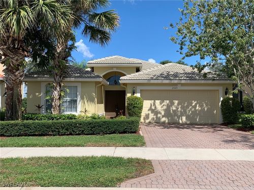 2065 Isla De Palma Cir, NAPLES, FL, 34119-3405 | Card Image