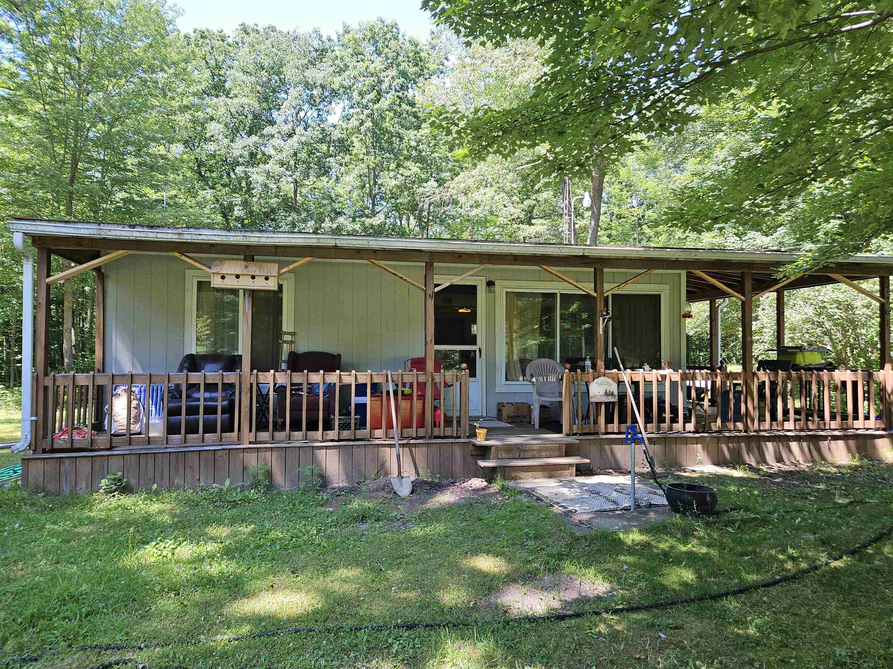 Popple Ln, Harrison, MI 48625