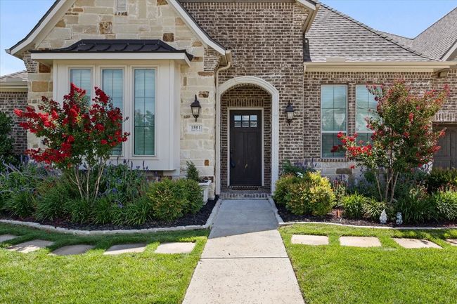 1801 Shade Tree St, House other with 4 bedrooms, 5 bathrooms and null parking in Aledo TX | Image 7