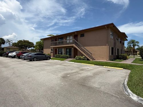 apt-204-10056 Winding Lake Rd, Sunrise, FL, 33351-5838 | Card Image