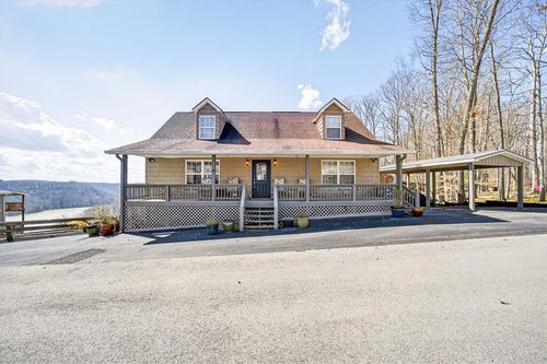 1020 Eastridge Dr, Byrdstown, TN, 38549-4477 | Card Image