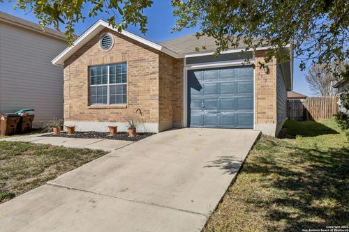 8919 Kestrel Oak, Converse, TX, 78109-3523 | Card Image