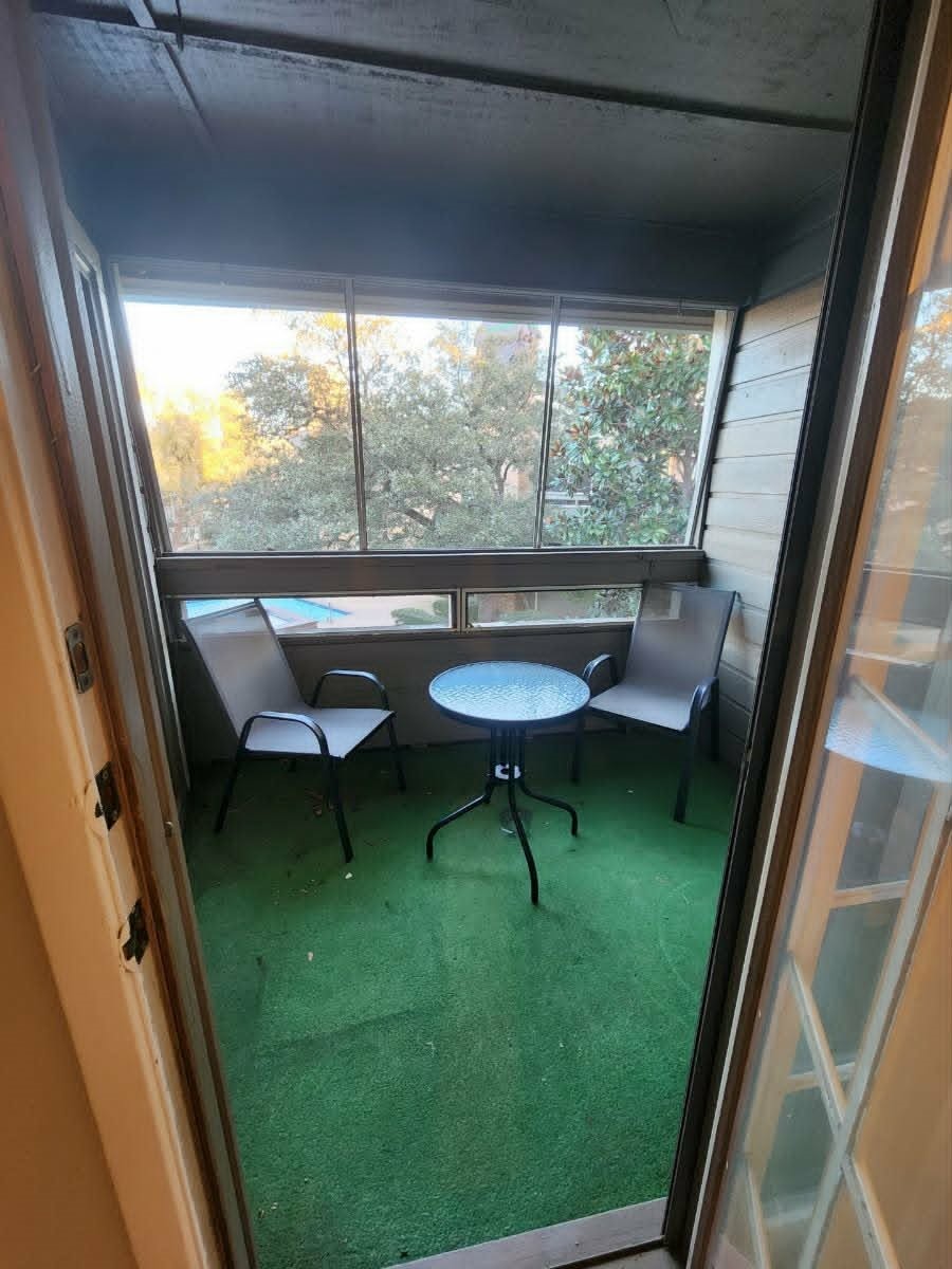 Residential Lease in Arlington 2