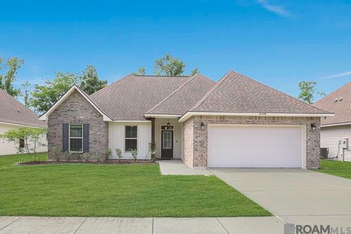 40099 Trace Ave, Prairieville, LA, 70769-5594 | Card Image