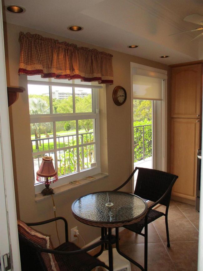 APT-306 - 3300 N Palm Aire Dr, Condo with 2 bedrooms, 2 bathrooms and null parking in Pompano Beach FL | Image 7