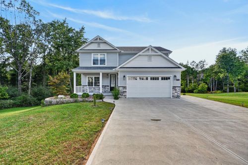 2561 Hidden Acres Dr, Lawrenceburg, IN, 47025-7013 | Card Image