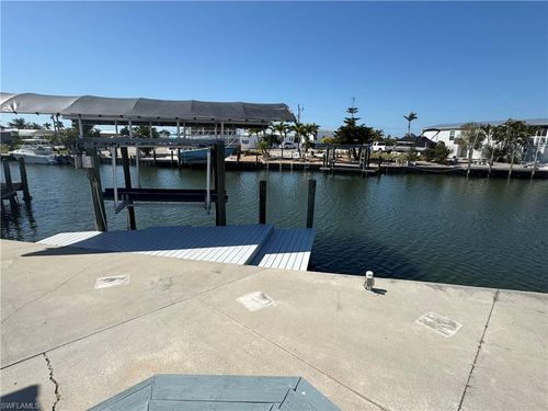 3813 Dewberry Ln, SAINT JAMES CITY, FL, 33956-2292 | Card Image