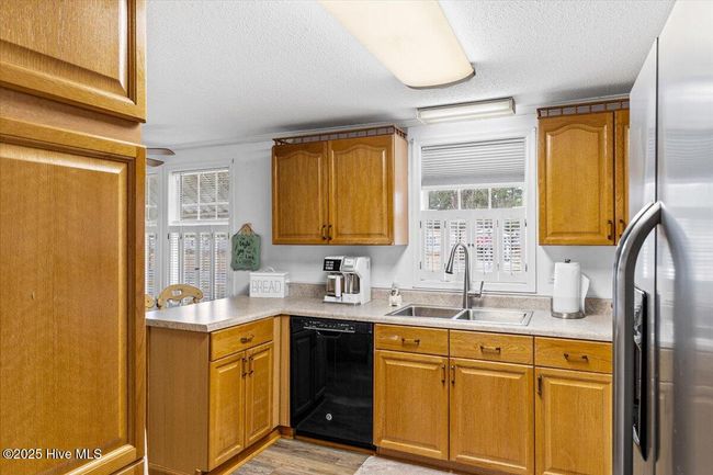 982 Myrtle Ct, House other with 3 bedrooms, 2 bathrooms and 2 parking in Carolina Shores NC | Image 12