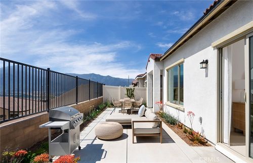 23687 Shoal Dr, Corona, CA, 92883-1656 | Card Image