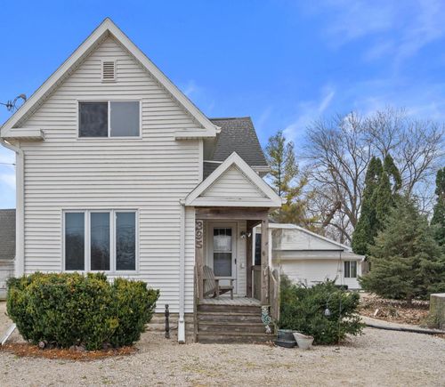 395 N Main Street, Oakfield, WI, 53065 | Card Image