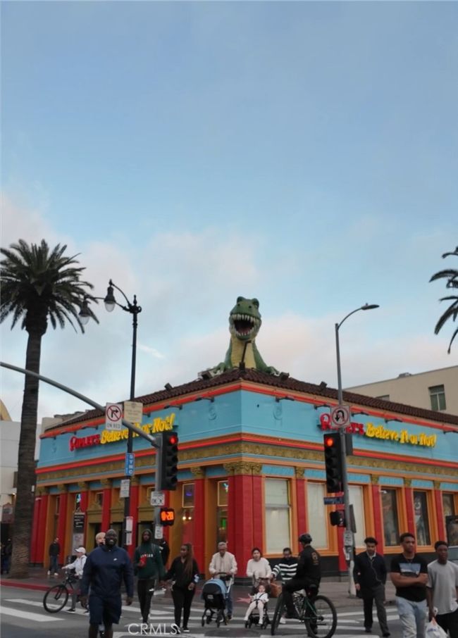Welcome to Hollywood | Image 58
