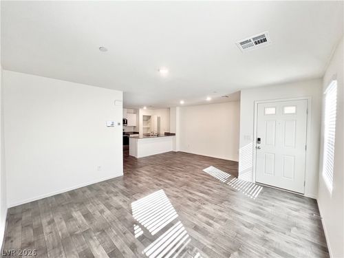 9128 Rocky Raccoon St, Las Vegas, NV, 89113-6259 | Card Image