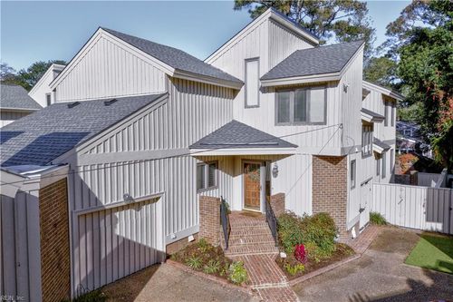 207 86th St, Virginia Beach, VA, 23451-1819 | Card Image