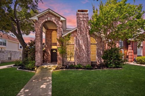 2203 Meadowstone Dr, Carrollton, TX, 75006-2643 | Card Image