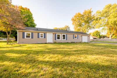 150 Hunter Drive, House other with 4 bedrooms, 1 bathrooms and null parking in Benton Harbor MI | Image 3