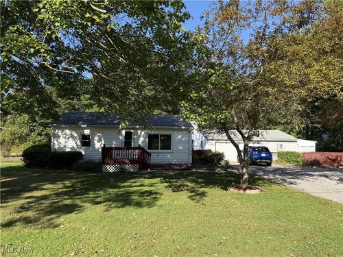 1555 Sodom Hutchings Rd Ne, Vienna, OH, 44473-9724 | Card Image