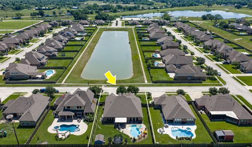 1283 Laurel Lane, Angleton, TX, 77515 | Card Image