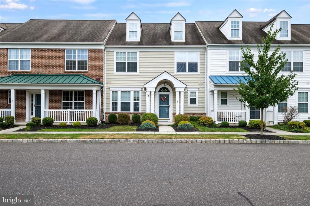 Alyce Ln, Voorhees, NJ 08043