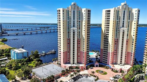 apt-110-2743 1st St, FORT MYERS, FL, 33916-1832 | Card Image