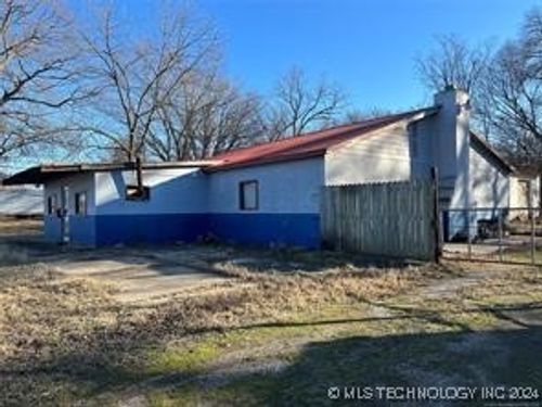 2101 Se Adams, Bartlesville, OK, 74006 | Card Image