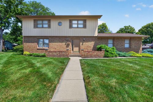 604 Patricia Ann Ln, Westerville, OH, 43081-2428 | Card Image