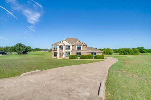 1802 Yucatan Dr, Granbury, TX, 76048-4379 | Card Image