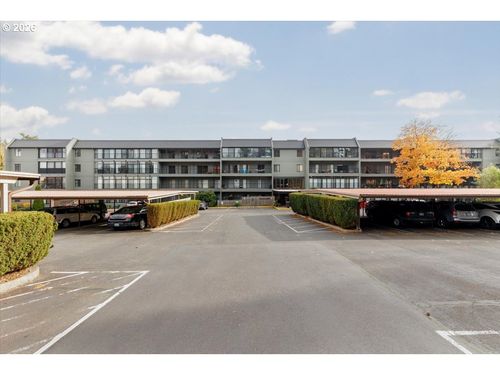 500-45 Eagle Crest Dr, Lake Oswego, OR, 97035-1049 | Card Image