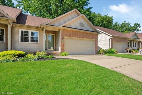 3030 23rd St Nw, Canton, OH, 44708-2430 | Card Image