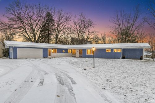 51745 Winding Waters Ln, Elkhart, IN, 46514-5808 | Card Image