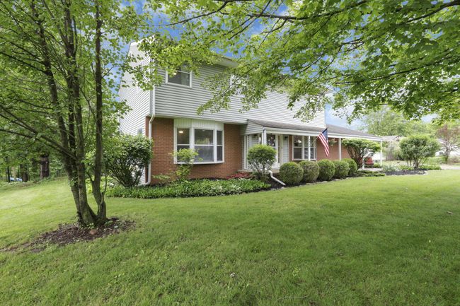 131 Donerail Dr Sw, House other with 4 bedrooms, 3 bathrooms and null parking in Pataskala OH | Image 4