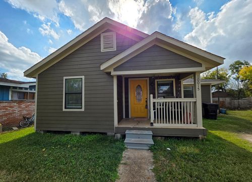 10015 Porto Rico Rd, Houston, TX, 77041-7537 | Card Image