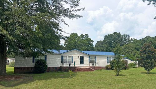 1156 Wa Gamble Rd, Manning, SC, 29102-4726 | Card Image