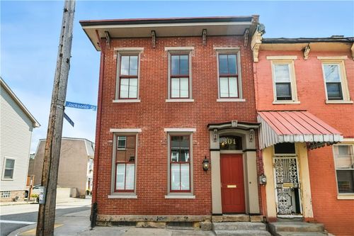 301 Jacksonia St, Pittsburgh, PA, 15212-4411 | Card Image