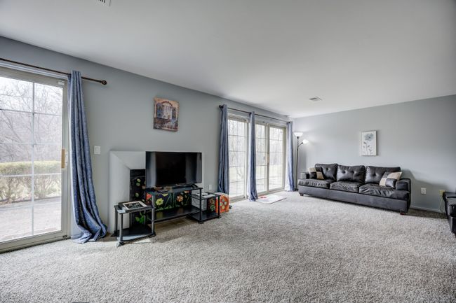 6255 Celeste Rd, Condo with 4 bedrooms, 4 bathrooms and null parking in West Bloomfield MI | Image 39