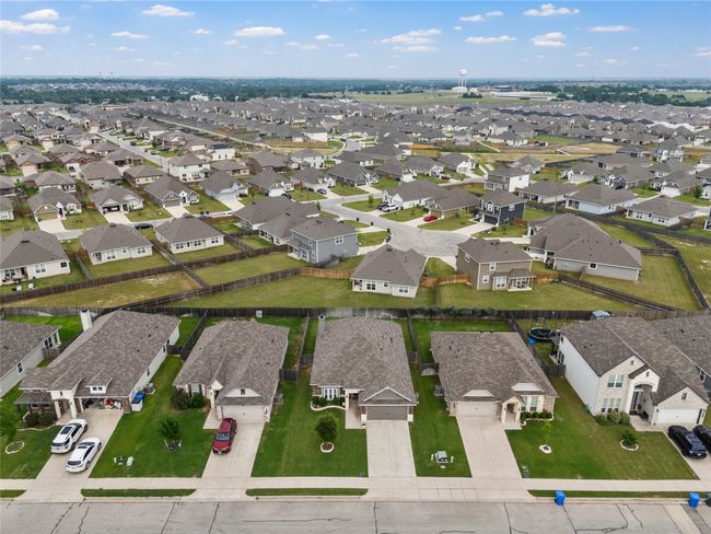 View of property location with nearby suburban area | Image 26